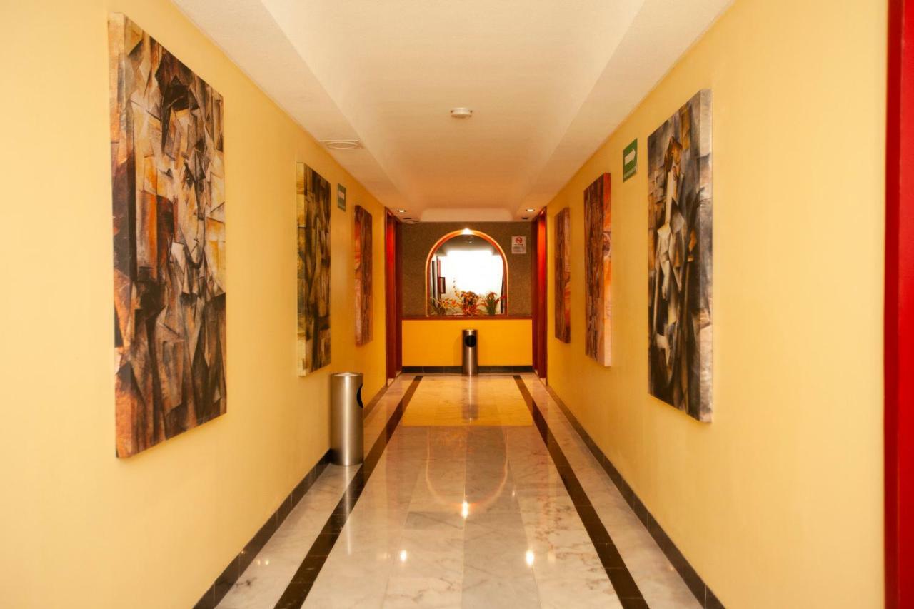 Hotel La Rosa - Solo Adultos メキシコシティ エクステリア 写真