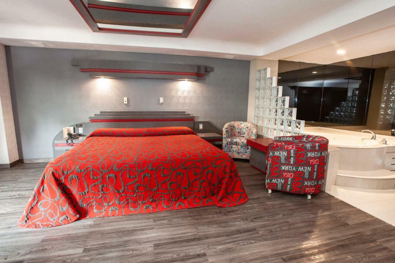 Hotel La Rosa - Solo Adultos メキシコシティ エクステリア 写真