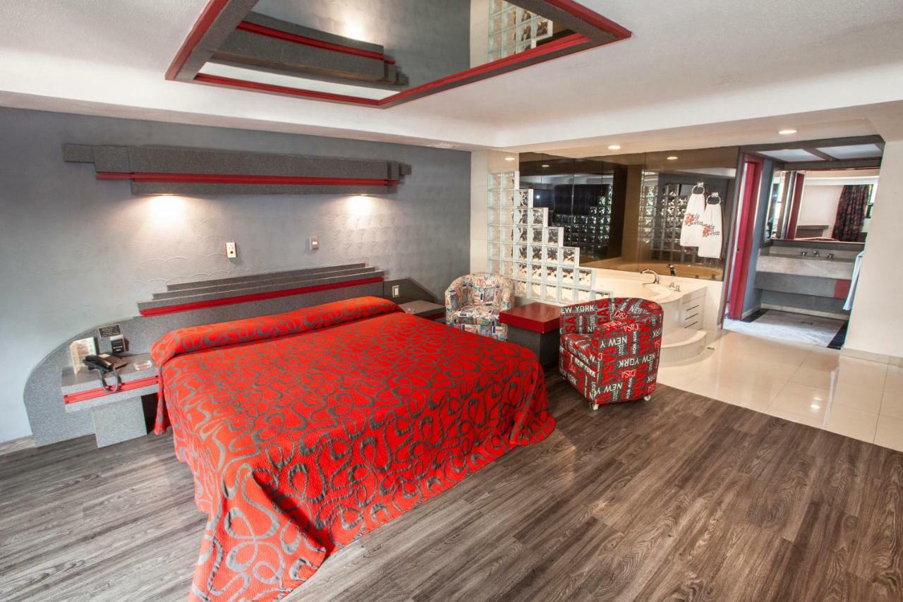Hotel La Rosa - Solo Adultos メキシコシティ エクステリア 写真